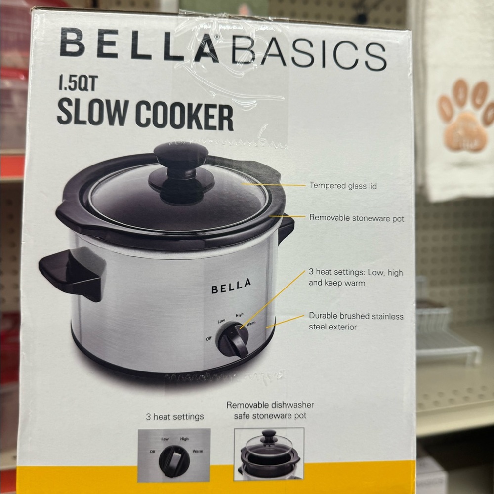 Bella Basics Slow Cooker, 1.5qt. - Picture 5 of 5